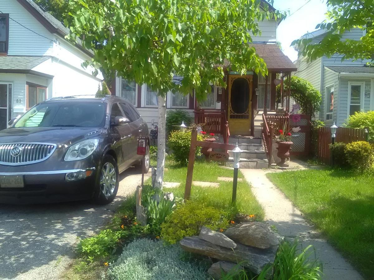 The Owl House Bed and Breakfast Toronto Exterior foto